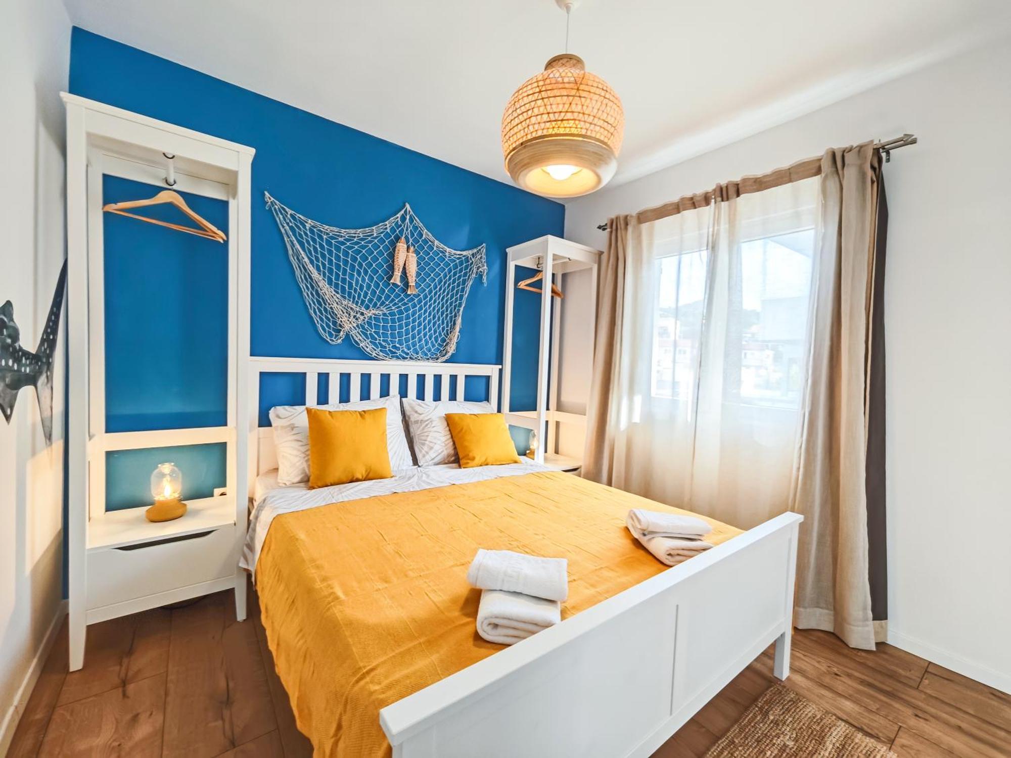 Apartments Viskovic ฮวาร์ ภายนอก รูปภาพ